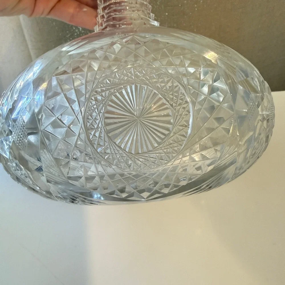 Antique American Brilliant Cut Crystal Decanter Starburst Diamond Pattern